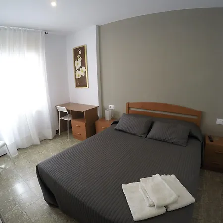 地中海旅馆 3* 滨海托萨