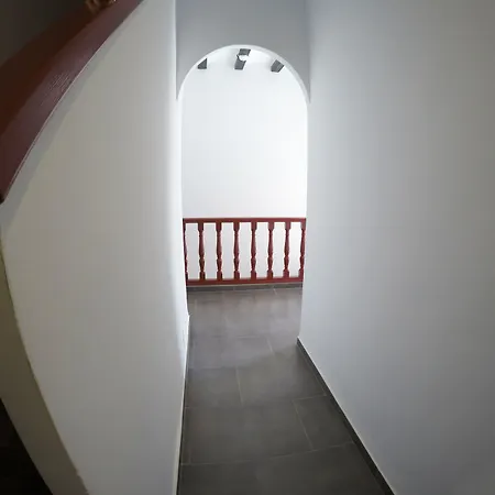 地中海旅馆 招待所 滨海托萨